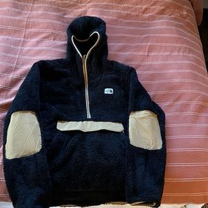 The North Face quarter zip fleece sweatshirt